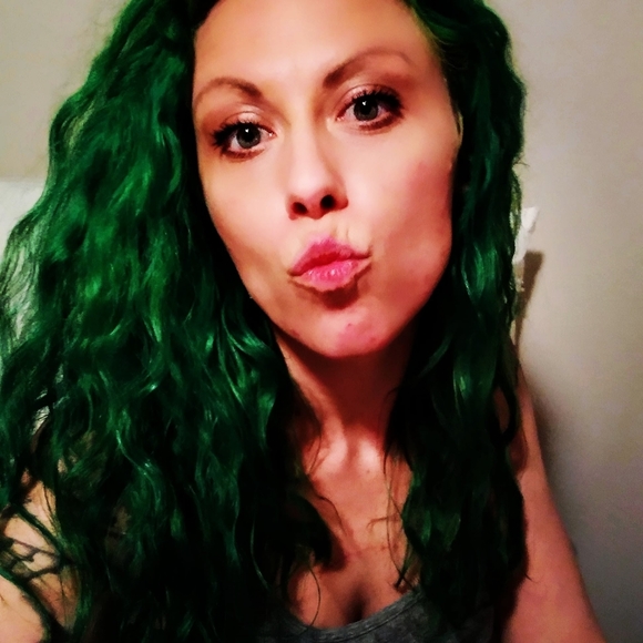 Meet your Posher, Ruby rose - Picture 5 of 7